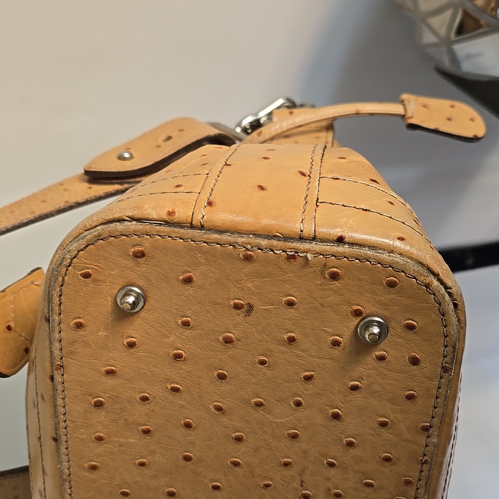 Vintage Dooney & Bourke Ostrich Leather Bucket Bag - Picture 6 of 8
